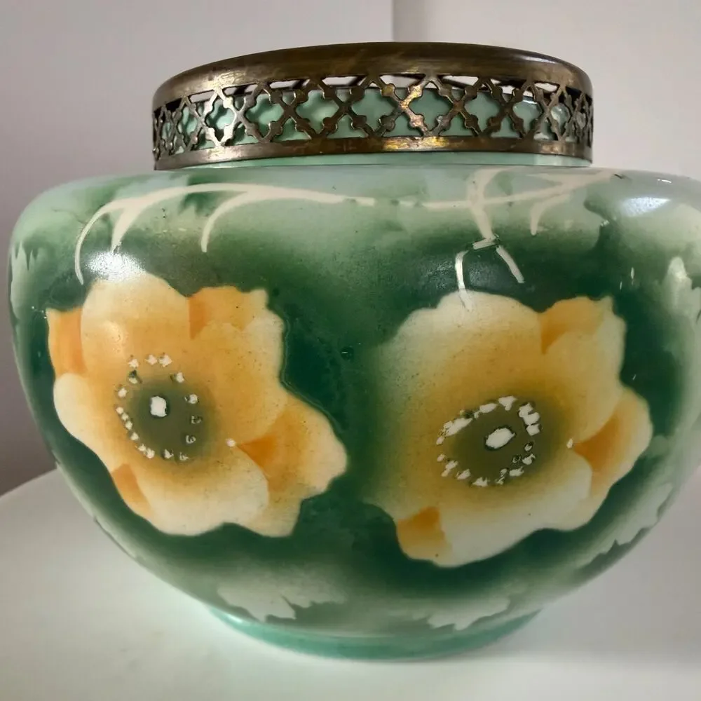 Antique English Fine Porcelain Rose Bowl Vase Wire Mesh Flower Frog Lid England